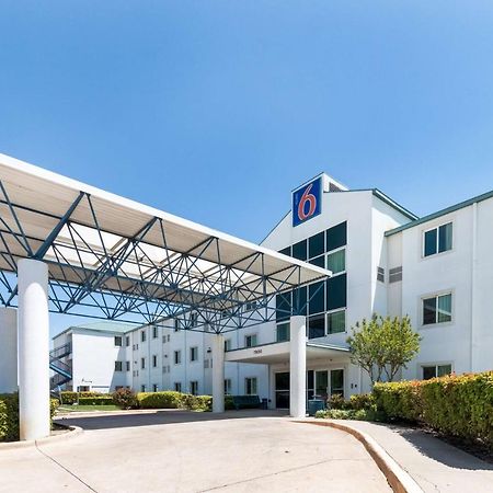 Motel 6-Irving, Tx - Dfw Airport North Екстер'єр фото