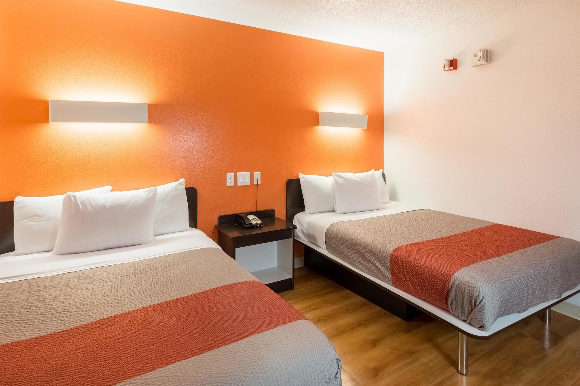 Motel 6-Irving, Tx - Dfw Airport North Екстер'єр фото