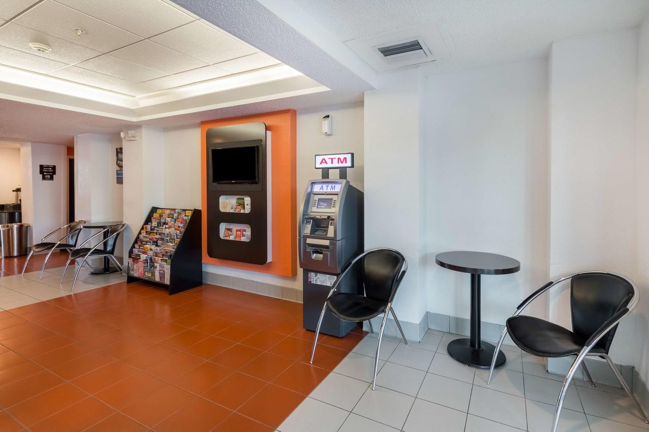 Motel 6-Irving, Tx - Dfw Airport North Екстер'єр фото