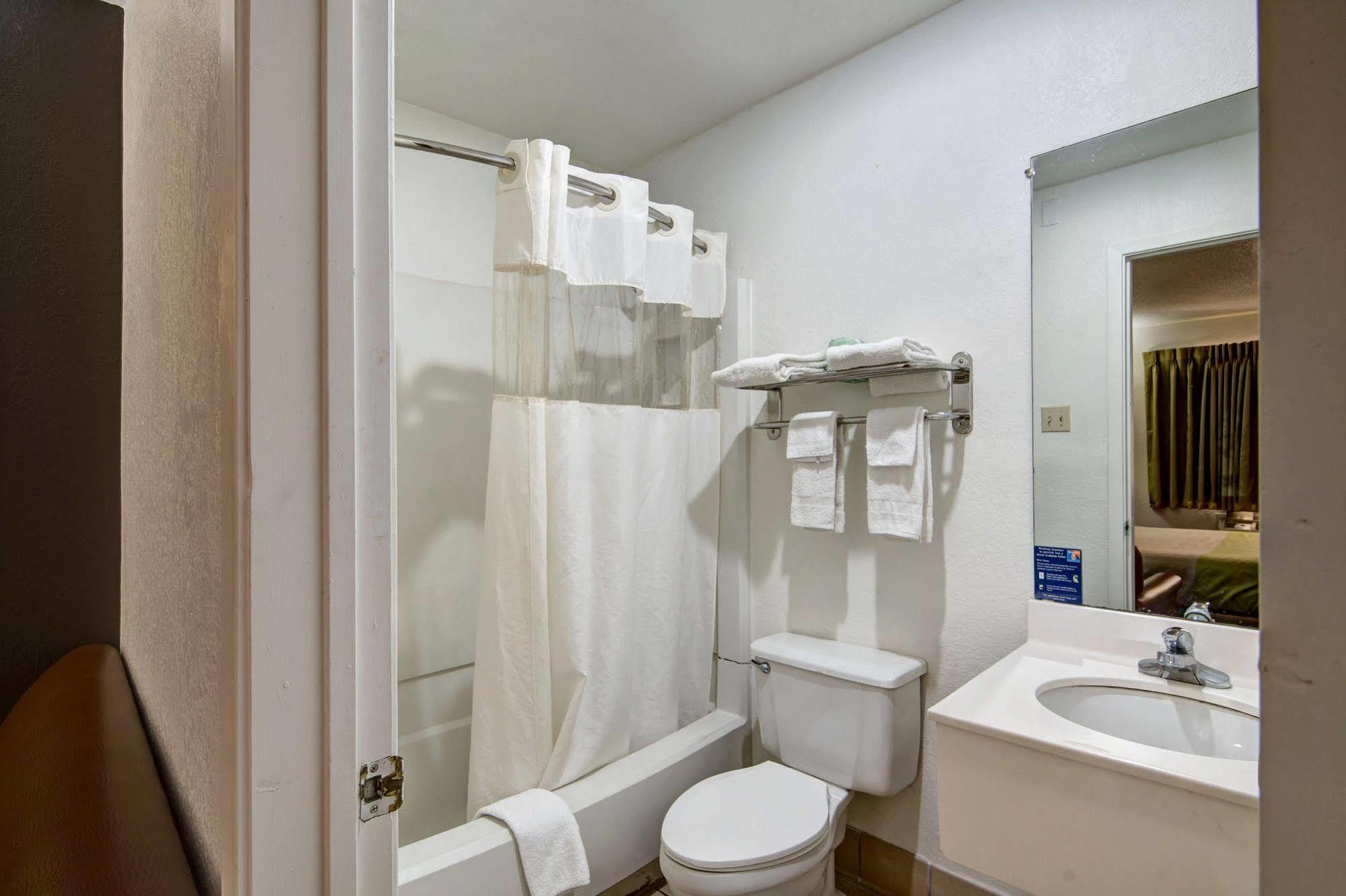 Motel 6-Irving, Tx - Dfw Airport North Екстер'єр фото