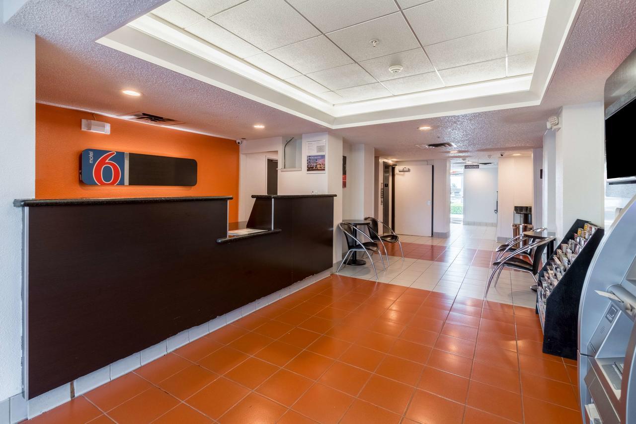 Motel 6-Irving, Tx - Dfw Airport North Екстер'єр фото