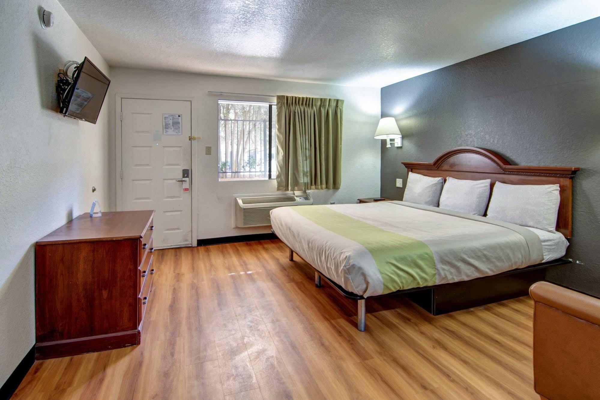 Motel 6-Irving, Tx - Dfw Airport North Екстер'єр фото